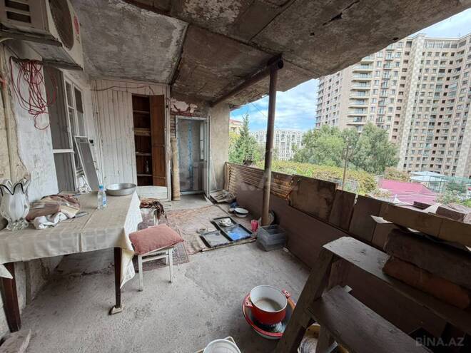 Продаётся 2-комн. вторичка 65 м², м. Низами, photo 14 from 17