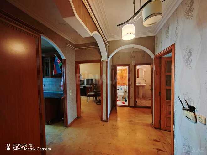 Продаётся 3-комн. вторичка 80 м², м. Ази Асланов, photo 7 from 16