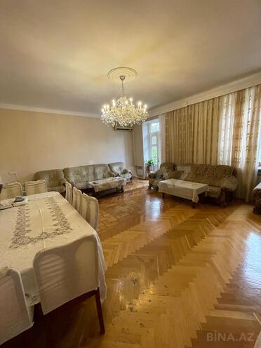 Satılır 5 otaqlı köhnə tikili 140 m², Elmlər Akademiyası m., photo 3 from 20