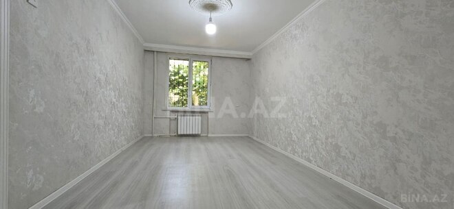 Продаётся 2-комн. вторичка 60 м², м. Нефтчиляр, photo 1 from 11