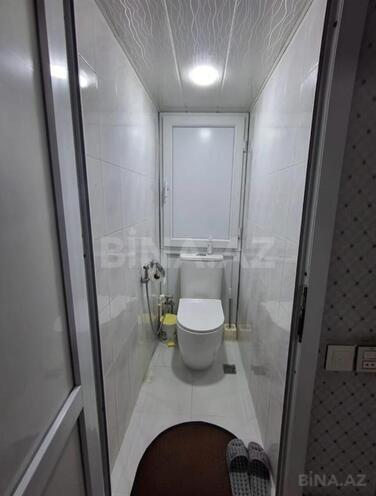 Satılır 3 otaqlı köhnə tikili 70 m², Hövsan q., photo 12 from 14