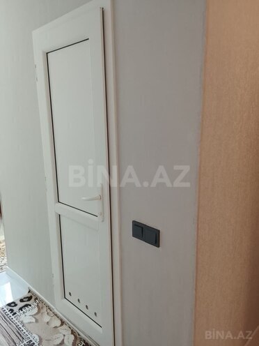 Продаётся 3-комн. вторичка 75 м², м. Нефтчиляр, photo 8 from 23