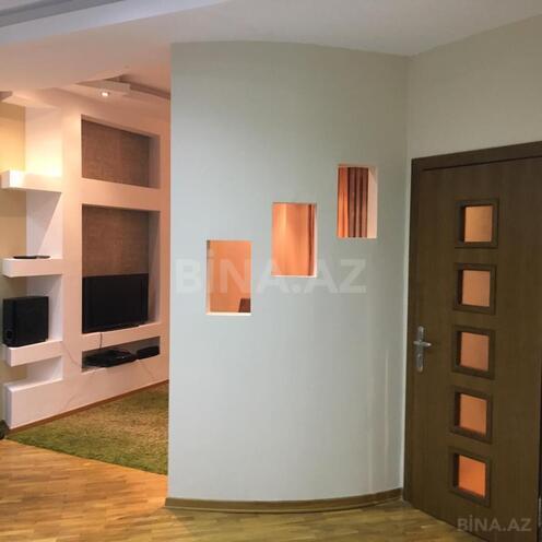 Сдается 2-комн. новостройка 70 м², м. 28 мая, photo 10 from 16
