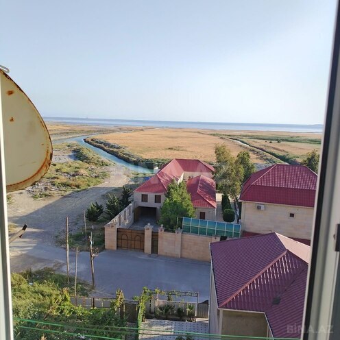 Продаётся 3-комн. вторичка 80 м², Хатаинский р., photo 13 from 16