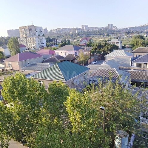 Продаётся 3-комн. вторичка 80 м², Хатаинский р., photo 6 from 16