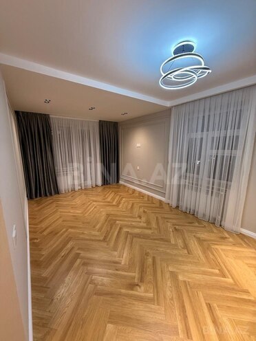 Продается 2-комн. вторичка 65 м², м. Элмляр Академиясы, photo 17 from 20