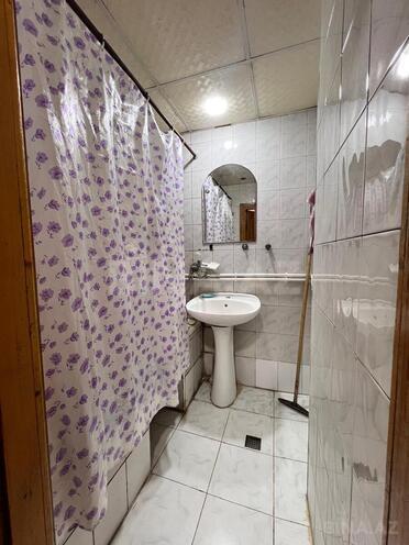 Satılır 2 otaqlı köhnə tikili 65 m², Xalqlar Dostluğu m., photo 6 from 9