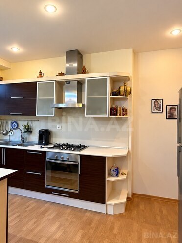 Продается 4-комн. дом/дача 300 м², Хазарский р., photo 4 from 9