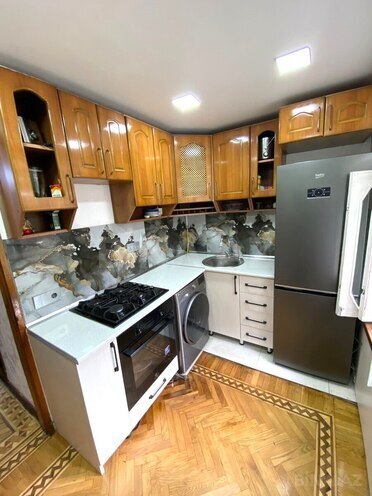 Продаётся 3-комн. вторичка 70 м², м. Иншаатчылар, photo 10 from 14