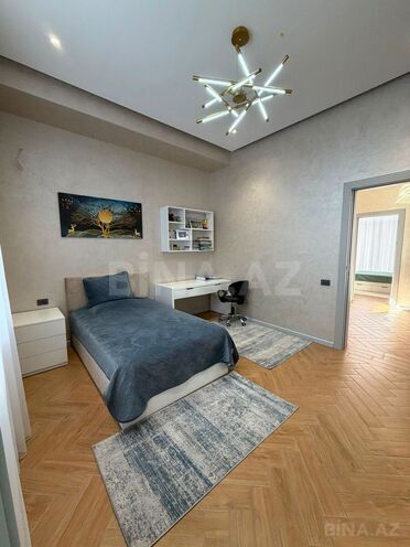 Продается 5-комн. дом/дача 400 м², пос. Бадамдар, photo 10 from 32