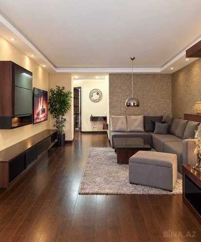 Сдается 3-комн. вторичка 95 м², м. Шах Исмаил Хатаи, photo 1 from 16