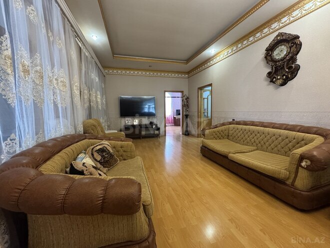 Продаётся 9-комн. дом/дача 300 м², Хатаинский р., photo 10 from 28