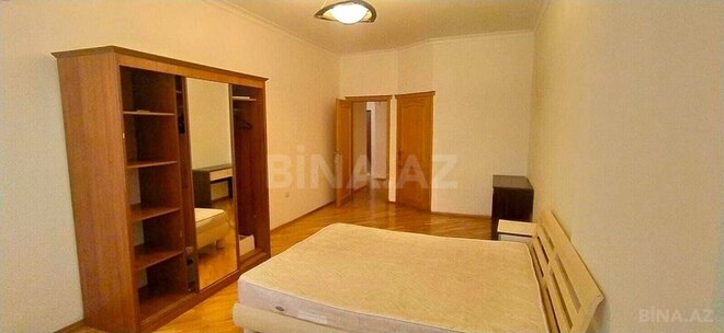 Satılır 4 otaqlı yeni tikili 225 m², Nizami m., photo 9 from 17