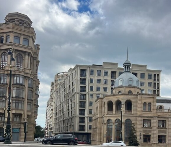 Продается 3-комн. новостройка 110 м², м. Нариман Нариманов, photo 1 from 7