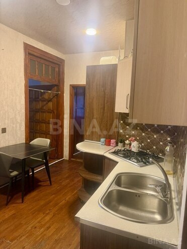 Satılır 3 otaqlı köhnə tikili 70 m², 28 May m., photo 8 from 9