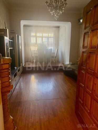 Satılır 3 otaqlı köhnə tikili 70 m², 28 May m., photo 3 from 9