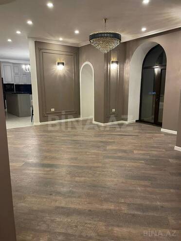 Сдаётся 4-комн. новостройка 350 м², м. 8 ноября, photo 30 from 32