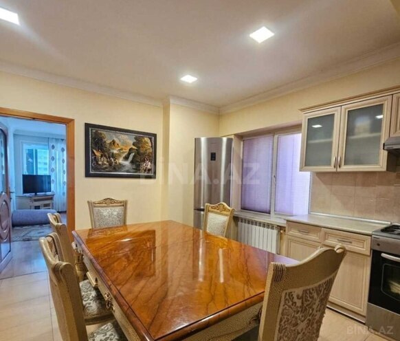 Продаётся 2-комн. вторичка 60 м², м. Шах Исмаил Хатаи, photo 6 from 20