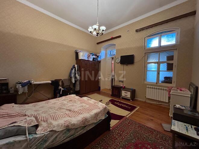 Satılır 4 otaqlı köhnə tikili 120 m², Bayıl q., photo 10 from 16