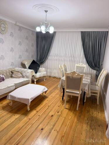 Satılır 4 otaqlı köhnə tikili 110 m², Xalqlar Dostluğu m., photo 1 from 15
