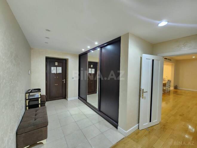 Сдается 4-комн. новостройка 200 м², Насиминский  р., photo 25 from 28