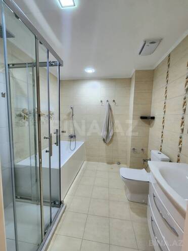 Сдается 4-комн. новостройка 200 м², Насиминский  р., photo 13 from 28