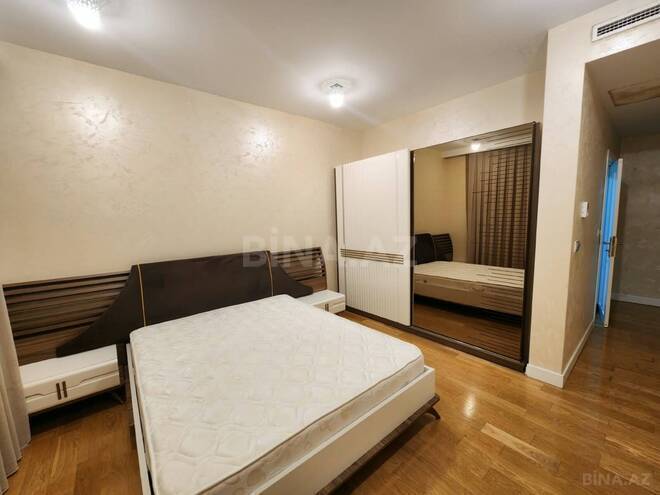 Сдается 4-комн. новостройка 200 м², Насиминский  р., photo 15 from 28