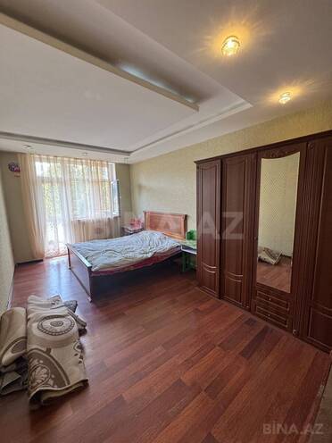 Satılır 3 otaqlı köhnə tikili 75 m², Bakıxanov q., photo 14 from 32