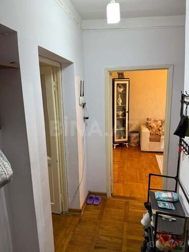 Продаётся 3-комн. вторичка 75 м², м. Нефтчиляр, photo 11 from 12