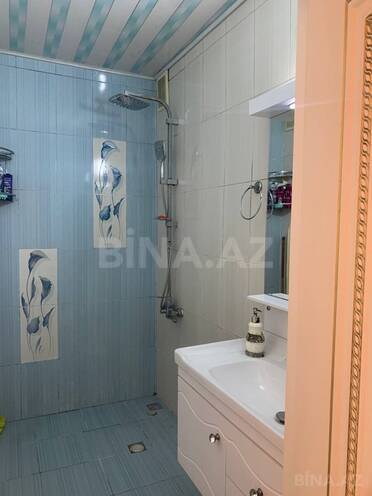 Продаётся 3-комн. вторичка 90 м², м. Нефтчиляр, photo 12 from 13