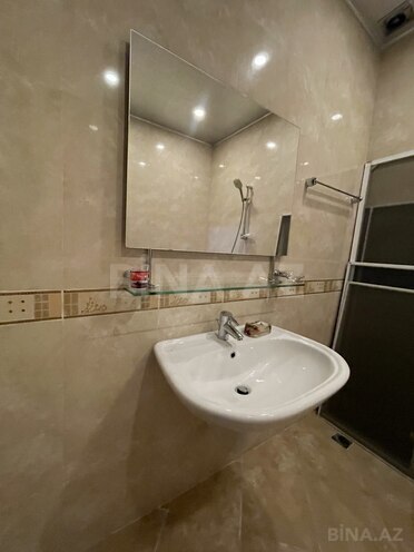 Сдается 3-комн. новостройка 180 м², м. Иншаатчылар, photo 20 from 27