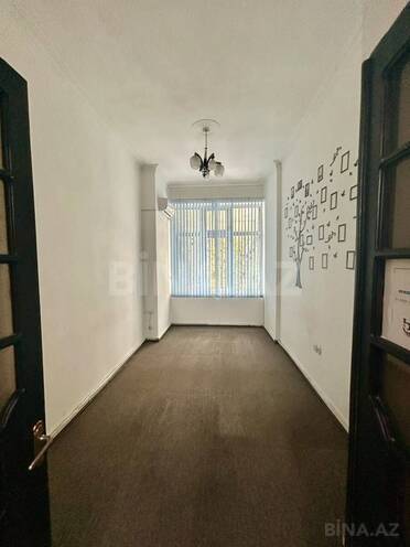 İcarəyə verilir 5 otaqlı ofis 176 m², 28 May m., photo 4 from 16