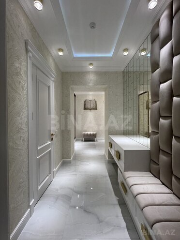 Сдаётся 3-комн. новостройка 160 м², м. 8 ноября, photo 7 from 17