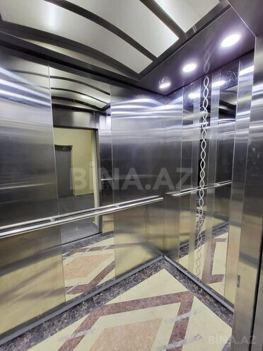 Продается 3-комн. новостройка 126 м², м. Кара Караев, photo 17 from 18