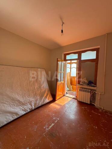Продаётся 2-комн. вторичка 60 м², м. Ази Асланов, photo 1 from 7