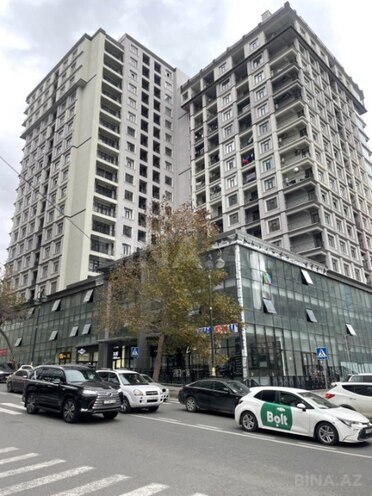 Продается 2-комн. новостройка 72 м², м. 28 мая, photo 1 from 12