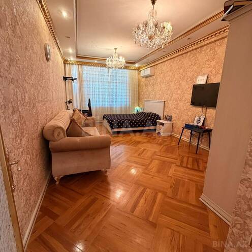 Продаётся 3-комн. новостройка 107 м², м. 8 ноября, photo 3 from 14
