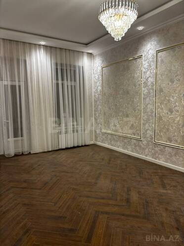 Satılır 2 otaqlı köhnə tikili 60 m², 28 May m., photo 1 from 15
