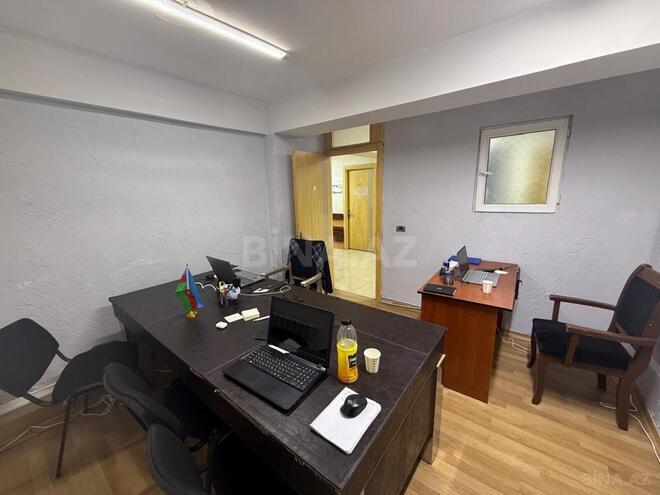 Сдаётся 1-комн. офис 12 м², м. Нариман Нариманов, photo 1 from 5