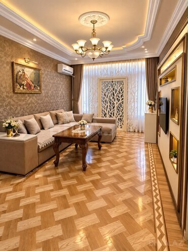 Продаётся 4-комн. новостройка 192 м², м. 28 мая, photo 1 from 18