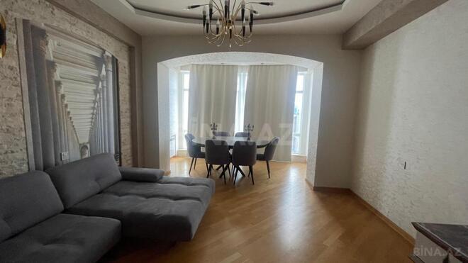 Сдаётся 3-комн. новостройка 120 м², м. Шах Исмаил Хатаи, photo 1 from 10