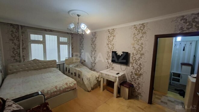 Satılır 1 otaqlı köhnə tikili 35 m², Qara Qarayev m., photo 1 from 10