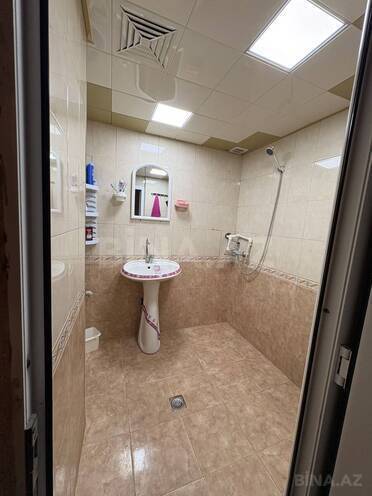 Satılır 3 otaqlı köhnə tikili 70 m², Hövsan q., photo 9 from 16