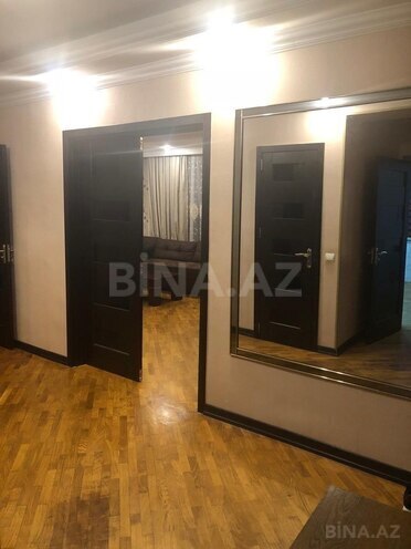 Satılır 4 otaqlı köhnə tikili 120 m², 6-cı mikrorayon q., photo 16 from 19