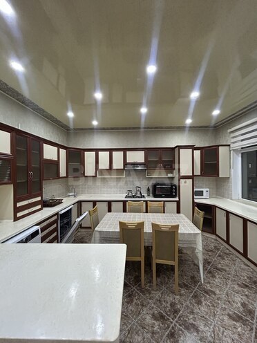 Сдается 3-комн. новостройка 220 м², м. Элмляр Академиясы, photo 12 from 30