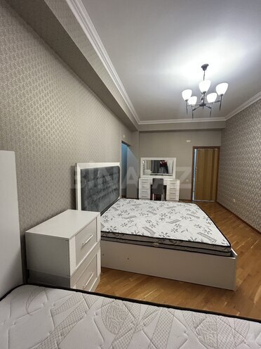 Сдается 3-комн. новостройка 220 м², м. Элмляр Академиясы, photo 18 from 30