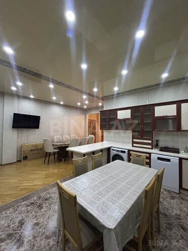Сдается 3-комн. новостройка 220 м², м. Элмляр Академиясы, photo 9 from 30