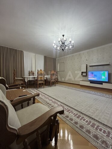 Сдается 3-комн. новостройка 220 м², м. Элмляр Академиясы, photo 1 from 30