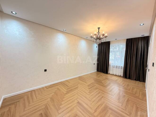 Продаётся 3-комн. вторичка 60 м², м. Халглар Достлугу, photo 1 from 13