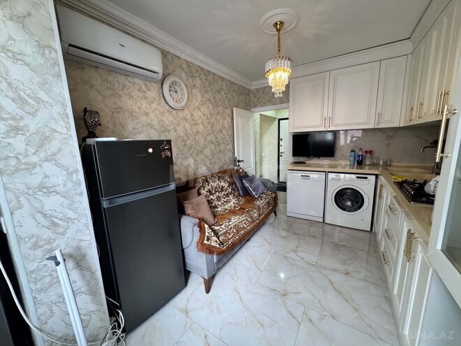 Satılır 2 otaqlı köhnə tikili 62 m², Azadlıq Prospekti m., photo 16 from 27